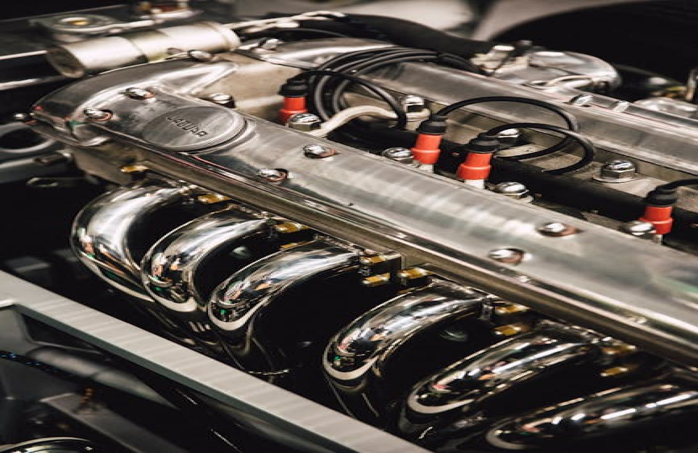 Wat is het verschil tussen een diesel- en benzinemotor uitgelegd