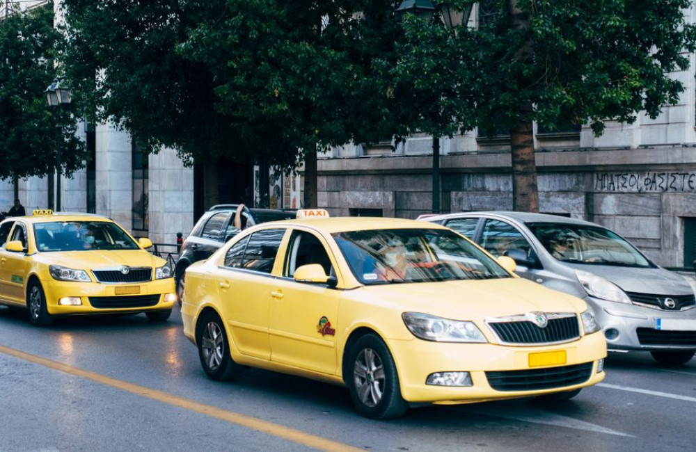 Kosten taxi Kos: zo werken de tarieven op het Griekse eiland
